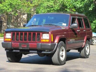 2000 jeep cherokee sport! 4x4! rare color! no reserve! automatic! free carfax!