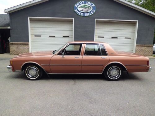 1982 chevrolet impala base sedan 4-door 5.0l