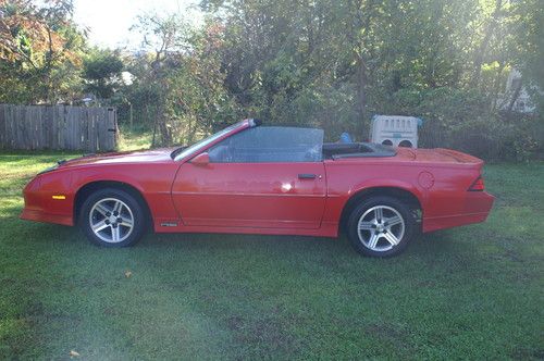 1989 rs chevy  camaro  convertible red