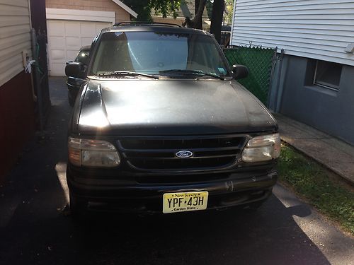 Ford explorer limited 1996 black exterior &amp; tan leather interior low mileage