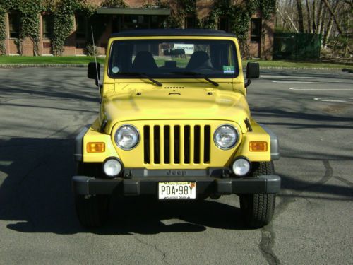 2002 jeep wrangler x sport 2-door 4.0l 5 speed ac,only 4800 orignial miles!