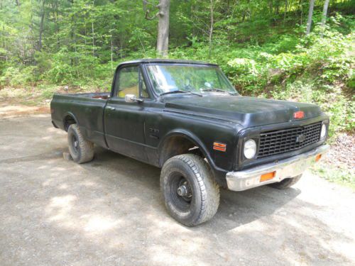 1971 chevy pickup long bed 4x4 and 1971 3/4 ton 2wd truck for repair or parts