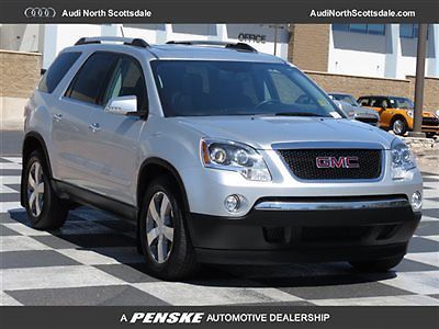 12 gmc acadia slt 34 k miles awd  leather pano roof quad seats no accidents