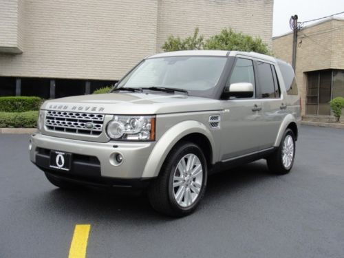 Beautiful 2011 land rover lr4 hse, loaded with options, just serviced