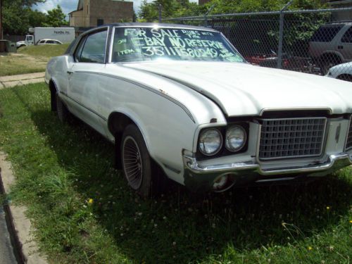 1972 olds cutlass cs clean title starts &amp; runsrare barn find great project