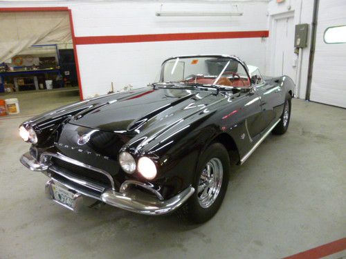 1962 corvette convertible black with red interior