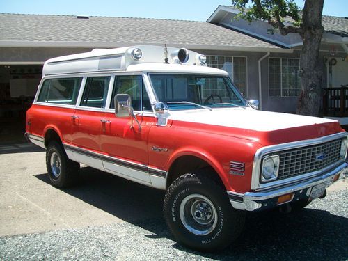 1972 chevy suburban ambulance