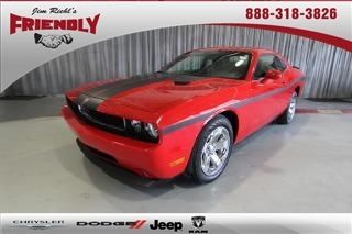 2010 dodge challenger 2dr cpe se power windows air conditioning traction control