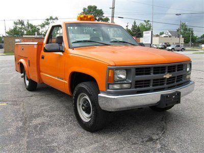 2000 chevrolet c/k 3500 ready for work cargo boxes call now!!! 440-7736-1952