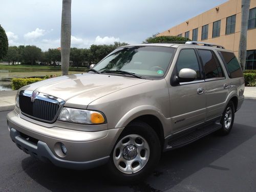 2000 lincoln navigator 2wd 4d suv excellent for the family ! no accidents !