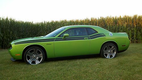 2011 dodge challenger r/t green with envy