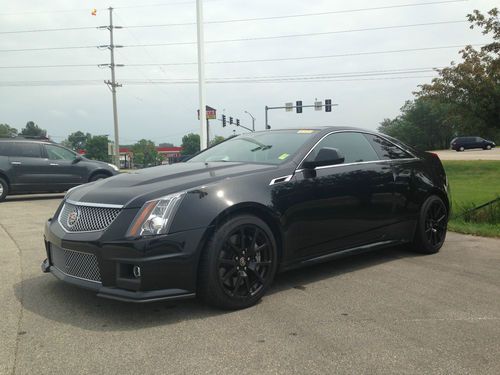 2012 cadillac cts v coupe 2-door 6.2l