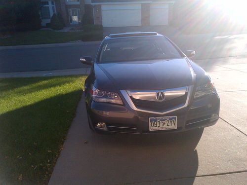 2010 acura rl tech package. certified pre-owned and very low miles !