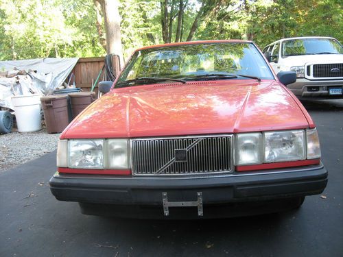 1992 volvo 940 gl sedan 4-dr. 2.3l 165k 2-owner in red automatic/snrf/leather/ac