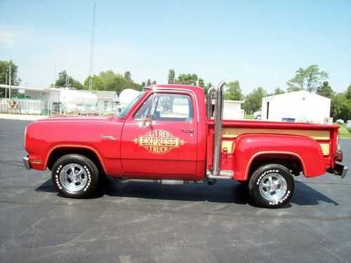 1979 dodge d150 lil' red express pickup truck original 5.9 engine &amp; transmission