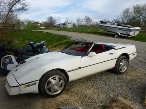1988 chevrolet corvette base convertible 2-door 5.7l