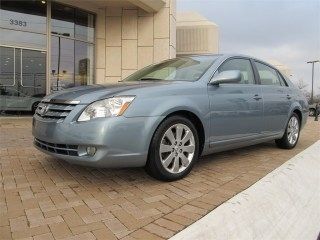 2005 toyota avalon 4dr sdn xls, leather, nice trade in for a lexus.