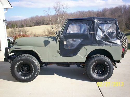 1977 amc jeep cj5 ,304 v8 ,3 speed ,lifted ,33's ,bedlinered ,great daily driver