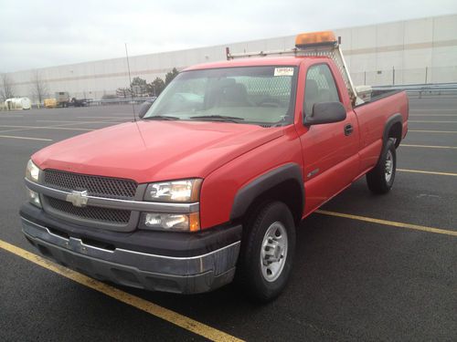 2003 chevrolet silverado 2500, just off lease!!!!!!! leather!!!!!