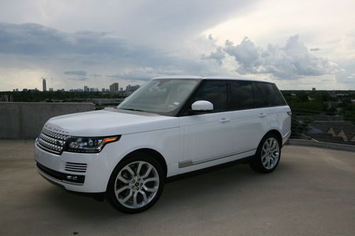 Mint condition 2014 range rover supercharged