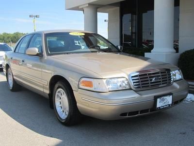4dr sdn lx 4.6l low miles one owner rare car full power