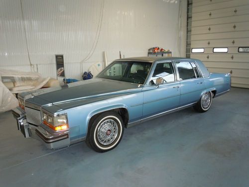 Original 1988 cadillac fleetwood brougham - only 37,950 miles