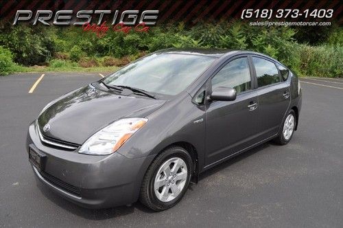 2007 toyota prius  wow 60 mpg leather only 56,000 miles $$$