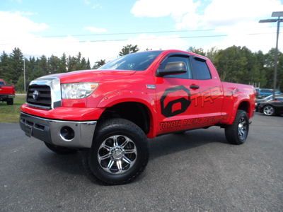 2007 toyota tundra 4x4 new lift new 18" alloy wheels  new 35" tires 1-owner