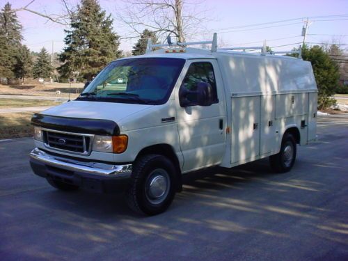 2006 ford e350 knaphiede utility vehicle only 47000 miles