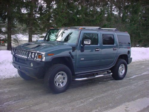 2005 hummer h2 brute luxury utility vehicle.4 wheel drive,navigation,much more
