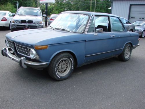 1972 bmw 2002tii round tail light coupe with sunroof