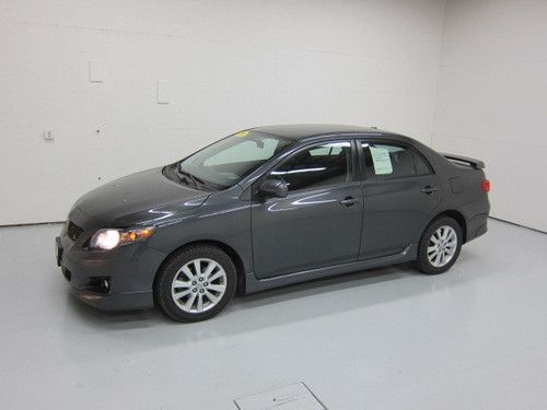 10 carfax one owner fuel efficient local trade |toyota : corolla s