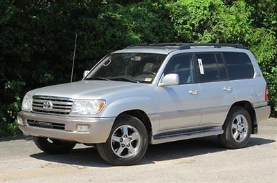 Toyota land cruiser 4dr 4wd suv automatic gasoline 4.7l 8 cyl  classic silver me
