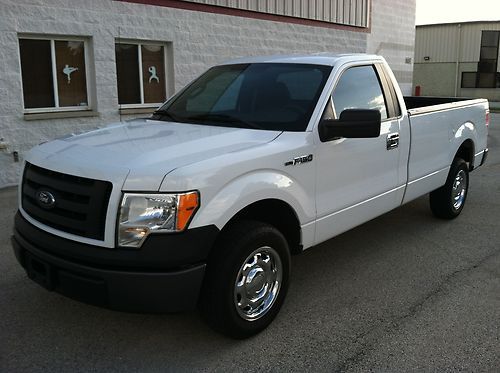 2010~f150~4.6 l v8~8ft bed w/ liner~cruise control~new brakes~1 owner off lease