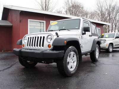 Wrangler x 4x4 automatic soft top air conditioning low miles
