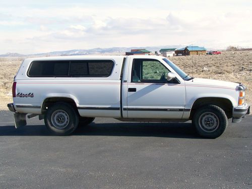 1993 chevrolet silverado 1/2 ton pick-up truck