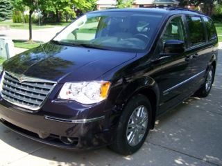 2010 chrysler town &amp; country touring plus salvage with only 12338 miles