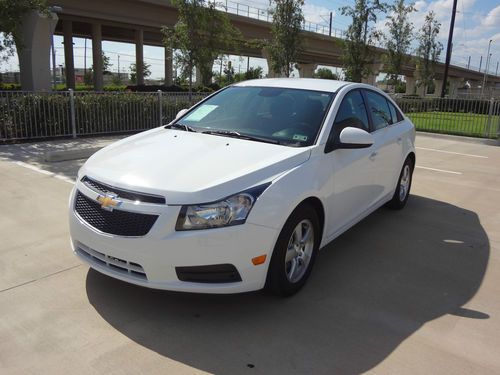 2013 chevy cruze lt 1.4l turbo auto alloys 16k mi like new in &amp; out low reserve