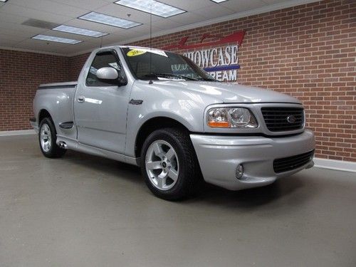 2002 ford f-150 lightning 5.4l supercharged 2300 miles super clean