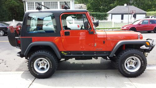 Jeep wrangler yj / 4x4 had frame off restoration 2009! great condition!!!