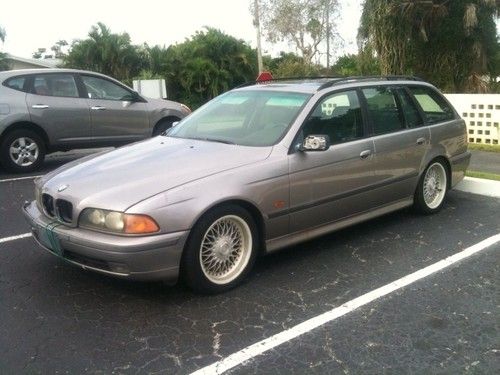 528it,silver,grey,wagon,sport,premium,airbags,parts,special,5 passenger,touring