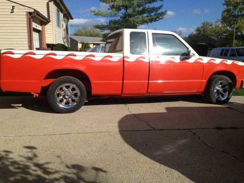 1984 chevy s 10 pick up truck extended cab.... no reserve!!!!!! rolling shell!!!