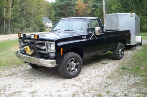 1976 gmc truck with snow plow