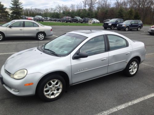 2000 dodge neon high line low miles 56k!!  sunroof drives like new no reserve!!!