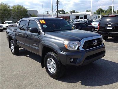 2wd double cab v6 at prerunner toyota tacoma prerunner low miles 4 dr truck auto