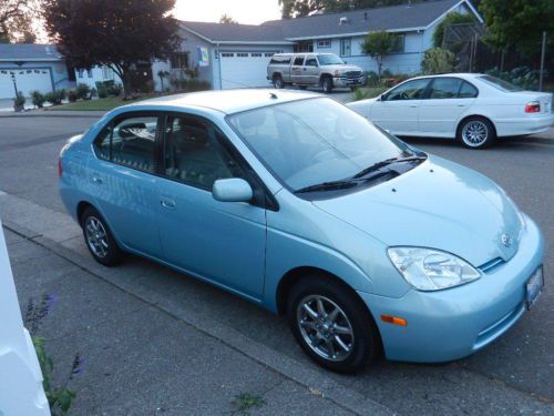 2002 toyota prius, gps, leather, 25,000 miles collector prius, near perfect