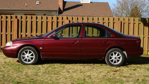 1999 ford contour se only 88,000 miles! runs great! looks good! drive it home!