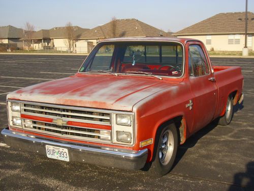 1986 chevrolet shortbed loud and fast running and driving project lowered
