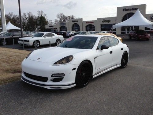 2011 porsche panamera v6, navigation, sunroof, owned by an nfl player!