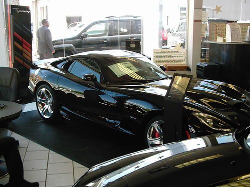 All new vernom black 2013 dodge viper srt gts coupe